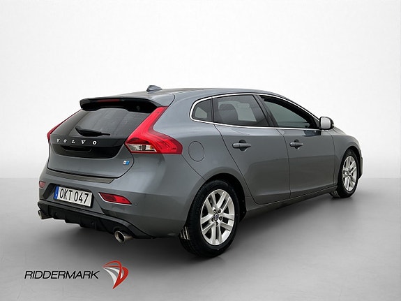 Volvo V40 8 of 30