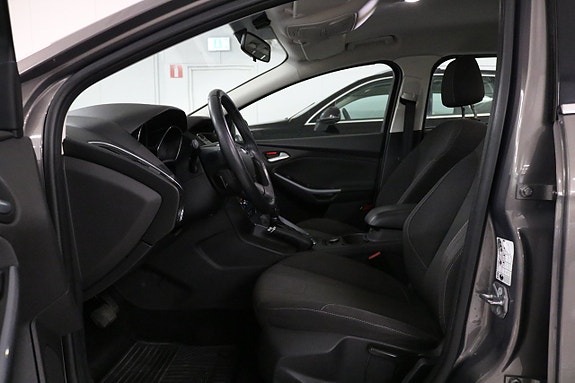 Ford Focus 13 of 21