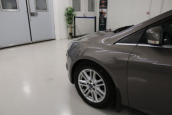 Ford Focus 8 of 21