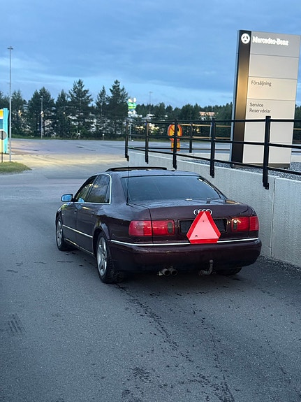 Audi A8 7 of 7