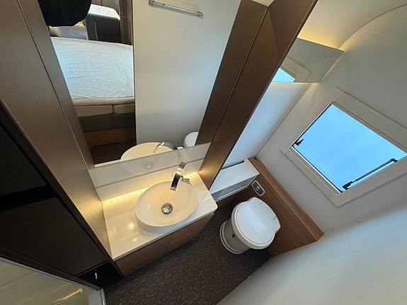 Adria ALPINA 663HT 15 of 18