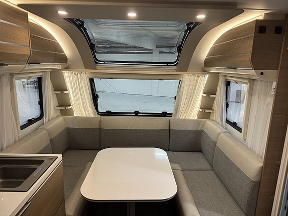 Adria 522 UP 3 of 13