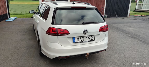 Volkswagen Golf VII 4 of 11