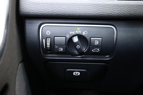 Volvo XC60 25 of 25