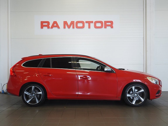 Volvo V60 4 of 24