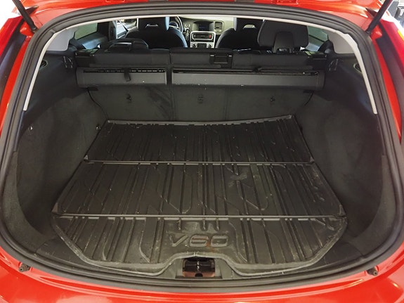 Volvo V60 17 of 24
