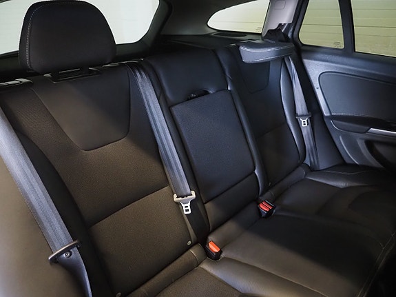 Volvo V60 18 of 24