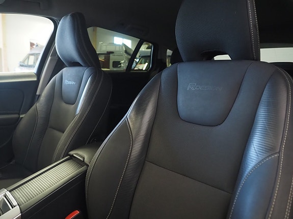 Volvo V60 15 of 24