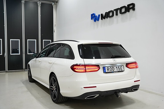 Mercedes-Benz E220 d 4 of 27