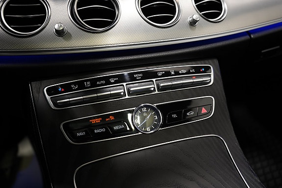 Mercedes-Benz E220 d 16 of 27