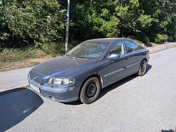 Volvo S60 5 of 7