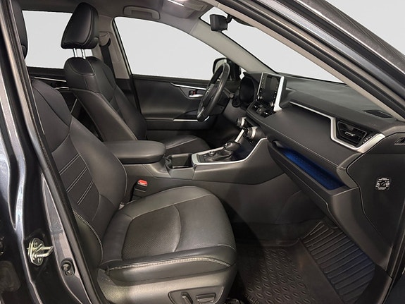 Toyota RAV4 18 of 20