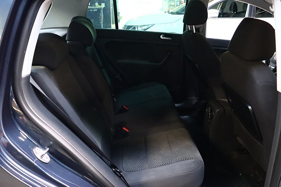 Volkswagen Golf Plus 11 of 25