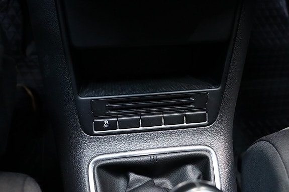 Volkswagen Golf Plus 19 of 25