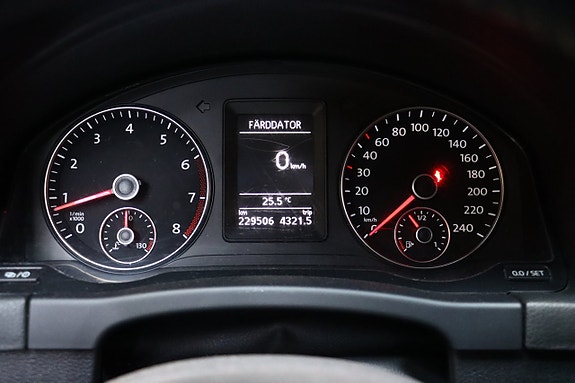Volkswagen Golf Plus 18 of 25