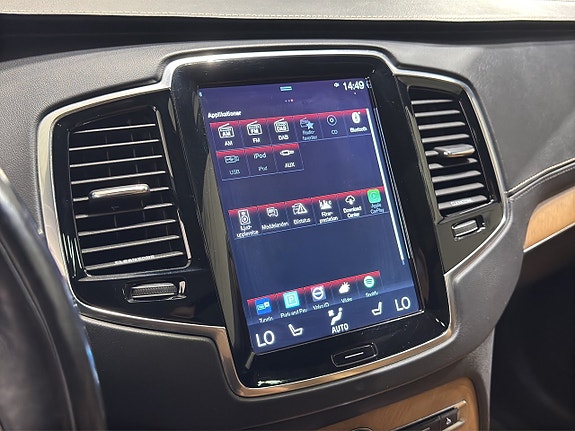 Volvo XC90 25 of 26