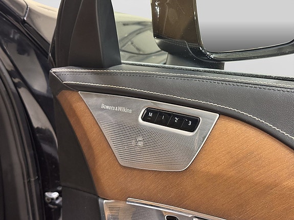 Volvo XC90 12 of 26