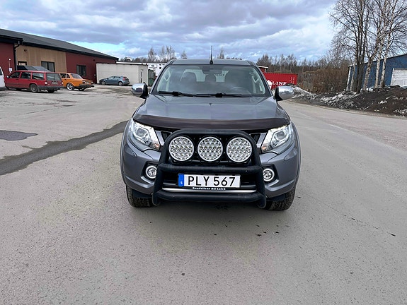 Mitsubishi L200 5 of 7