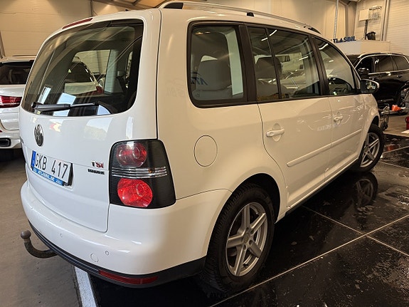 Volkswagen Touran 6 of 20