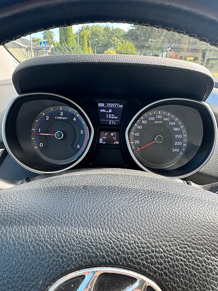 Hyundai i30 11 of 16