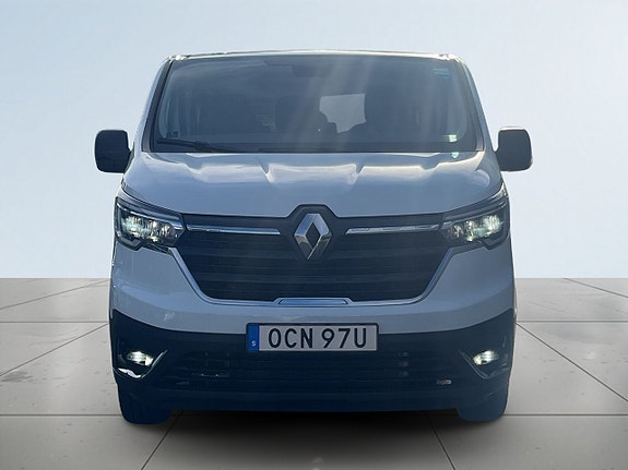 Renault Trafic 2 of 23