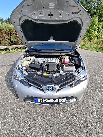 Toyota Auris 6 of 9