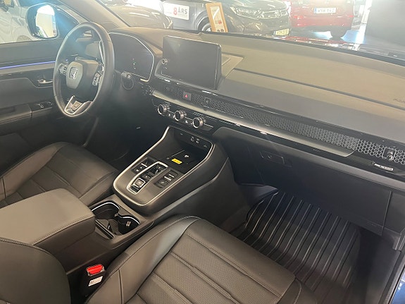 Honda CR-V 7 of 18