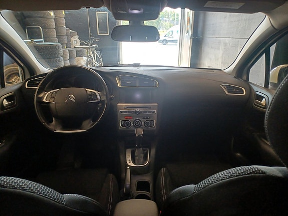 Citroen C4 10 of 22