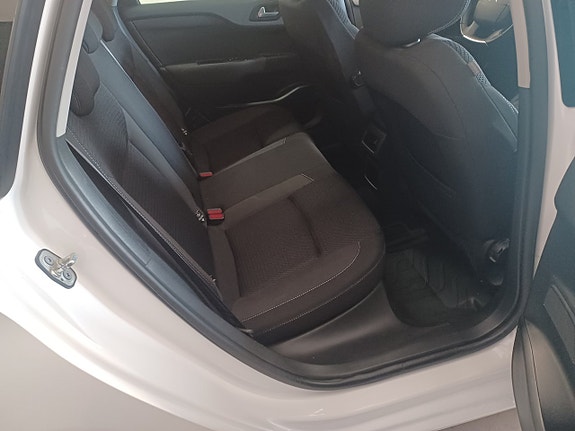 Citroen C4 9 of 22
