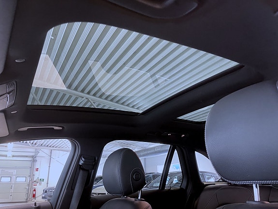 Mercedes-Benz GLC300 e 10 of 21