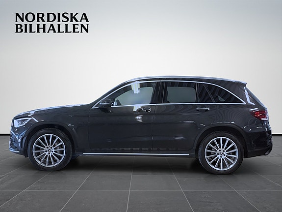 Mercedes-Benz GLC300 e 4 of 21