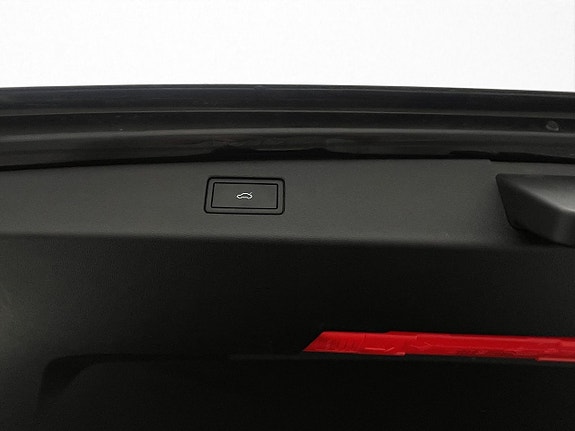 Volkswagen Tiguan 30 of 30