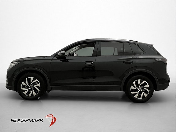 Volkswagen Tiguan 4 of 30