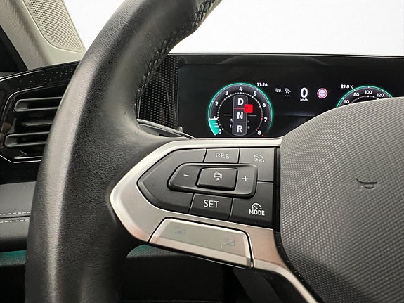 Volkswagen Tiguan 15 of 30