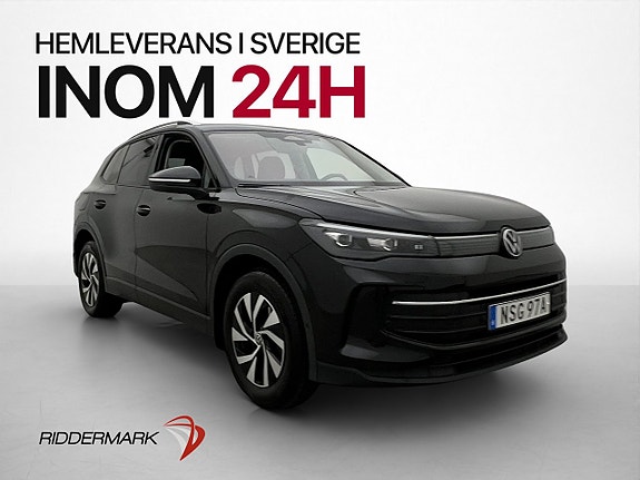 Volkswagen Tiguan 3 of 30