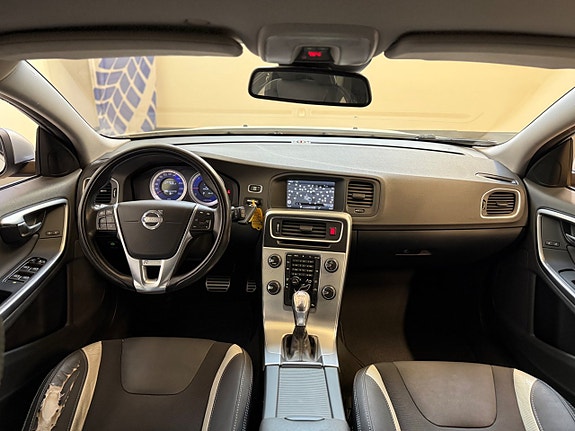 Volvo V60 11 of 20