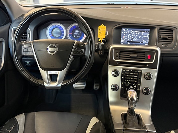 Volvo V60 15 of 20