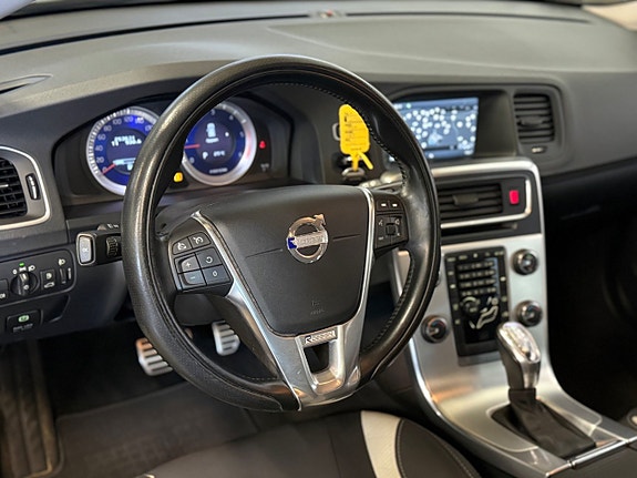 Volvo V60 12 of 20