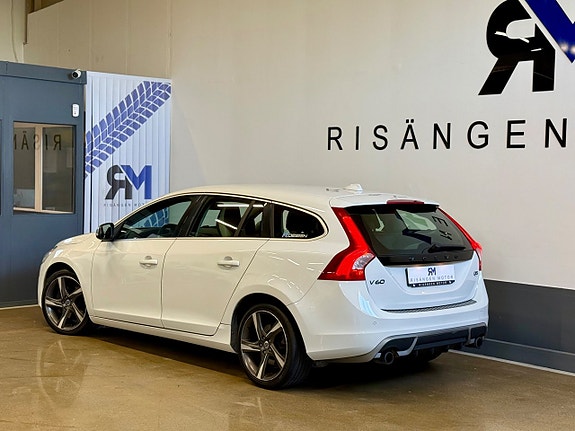 Volvo V60 3 of 20
