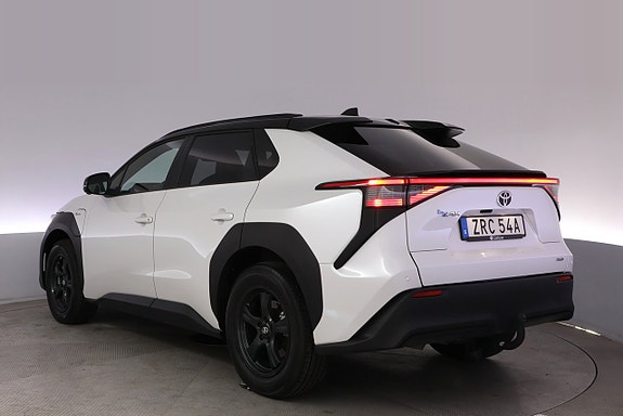 Toyota bZ4X 4 of 27