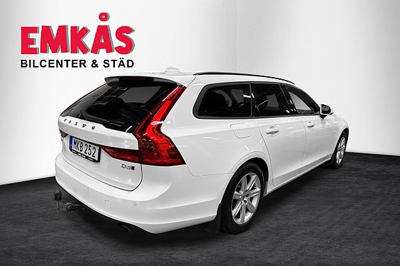 Volvo V90 5 of 19