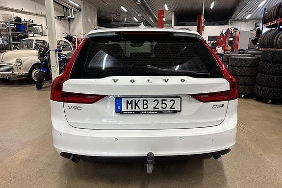 Volvo V90 6 of 19