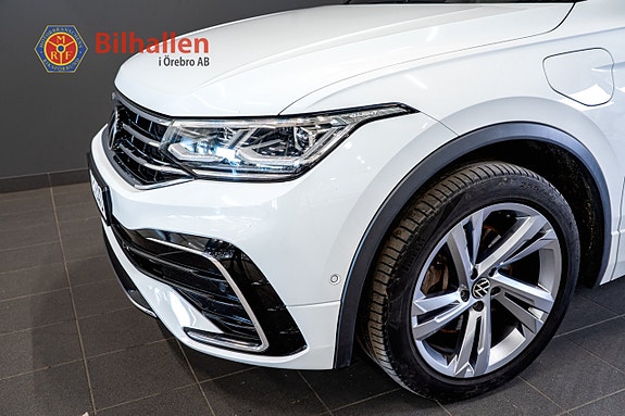 Volkswagen Tiguan 2 of 22