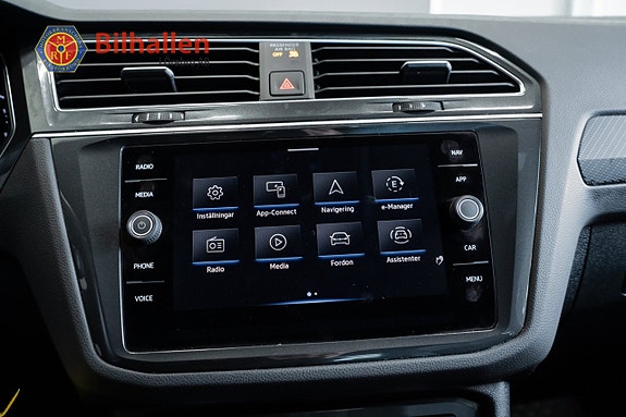 Volkswagen Tiguan 18 of 22
