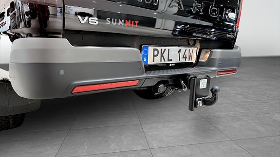 Volkswagen Amarok 13 of 21