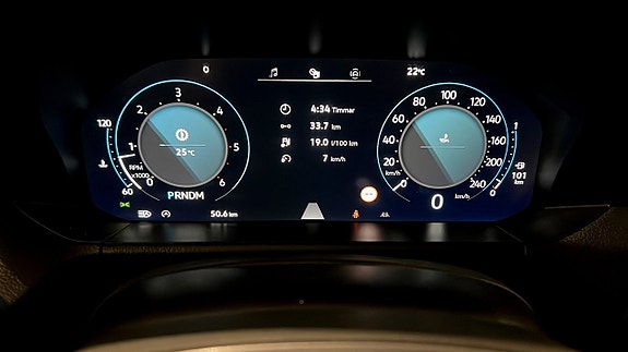 Volkswagen Amarok 19 of 21