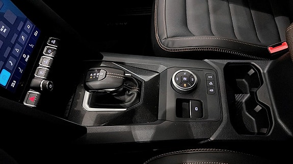 Volkswagen Amarok 17 of 21
