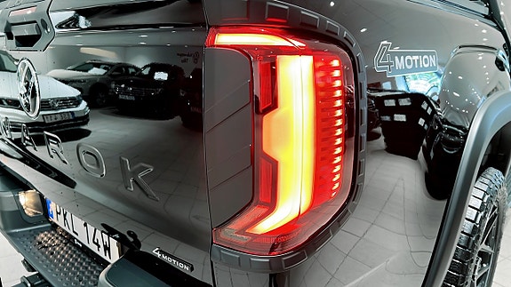 Volkswagen Amarok 14 of 21