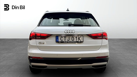 Audi Q3 5 of 19