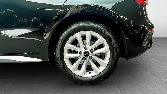 Audi A3 6 of 17